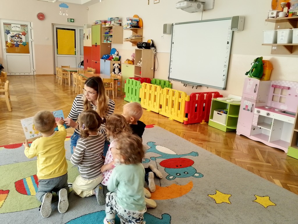 Czytanie dzieciom bajek